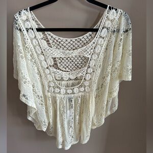 Lace Top, New with tags, cream, very light and comfortable